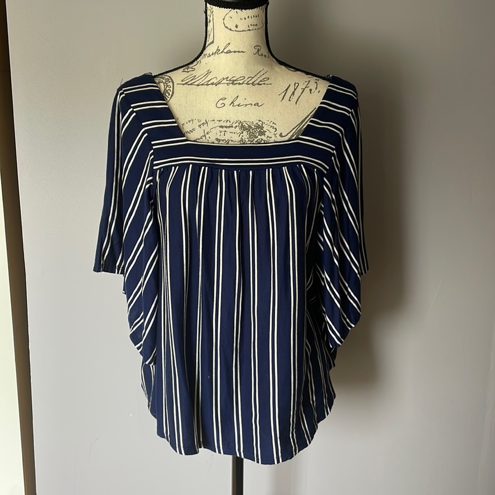 Universal Thread Flowy Striped Top
